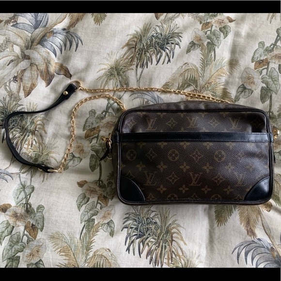 Louis Vuitton Compiegne Crossbody Bag - Picture 1 of 8